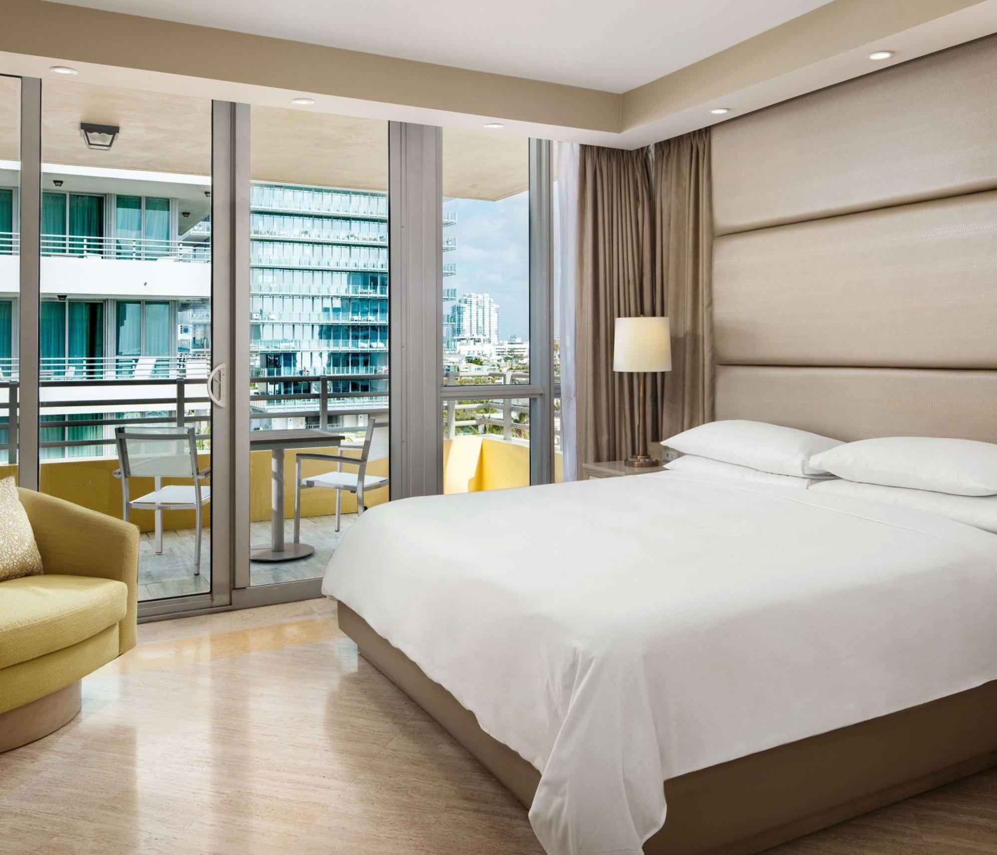Hilton Bentley Miami South Beach Майами-Бич Экстерьер фото