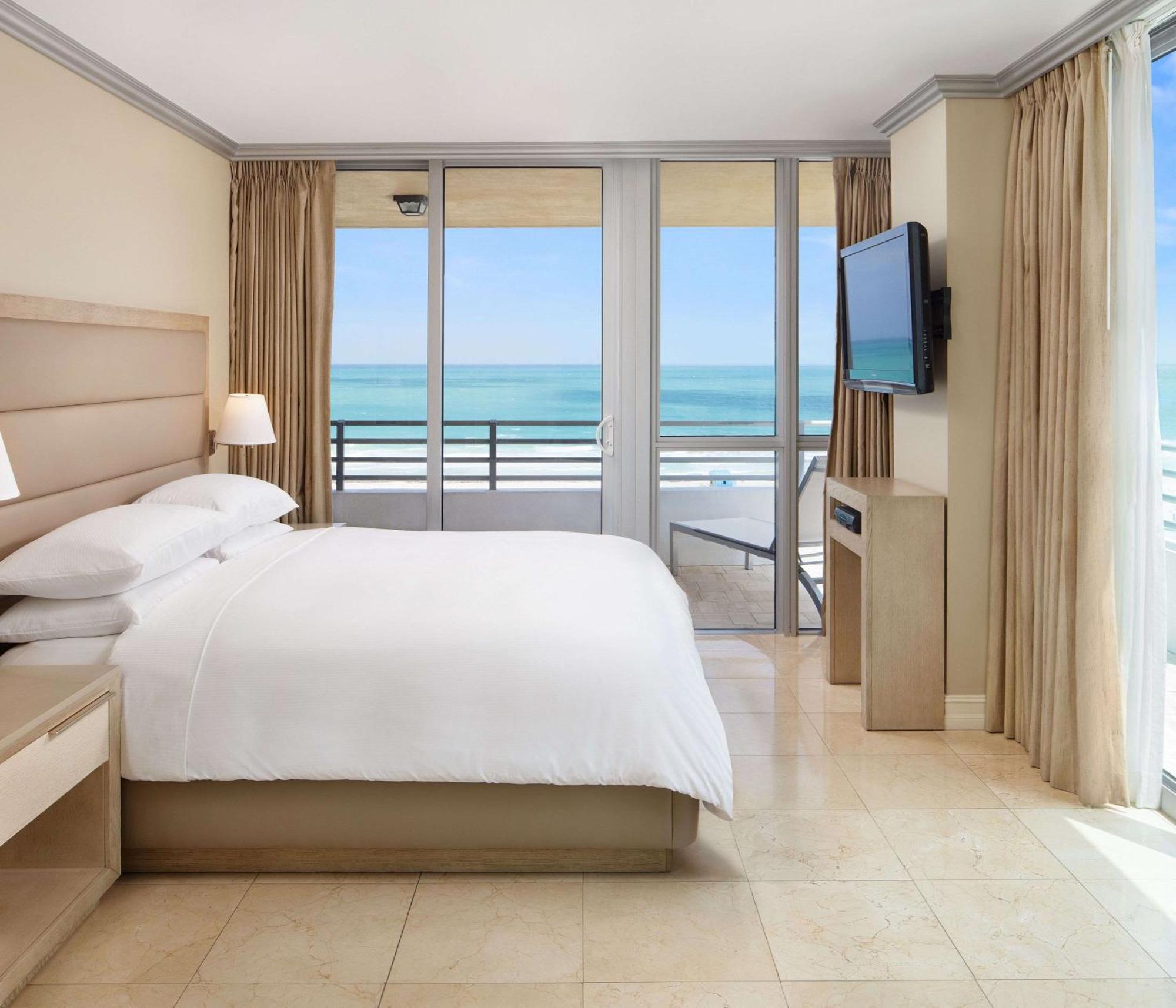 Hilton Bentley Miami South Beach Майами-Бич Экстерьер фото